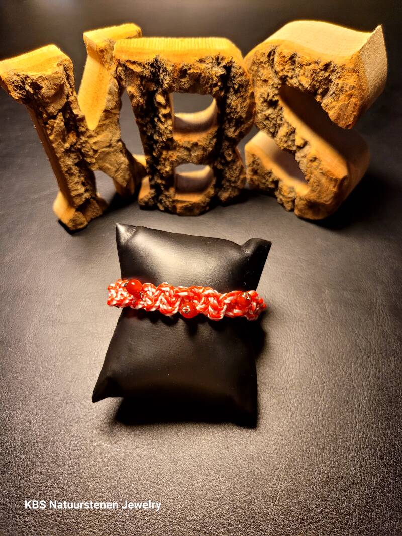 KBS Button Bracelet.6