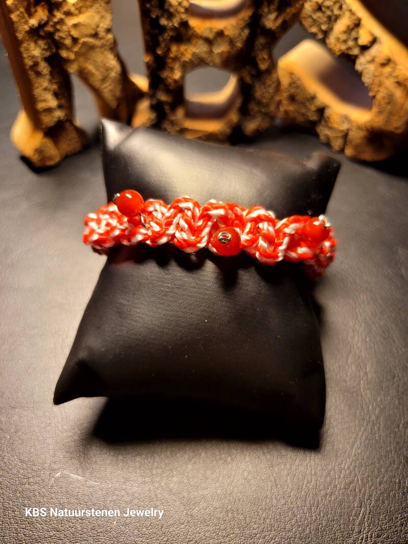 KBS Button Bracelet.6
