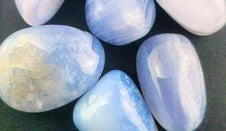 Blauwe chalcedoon